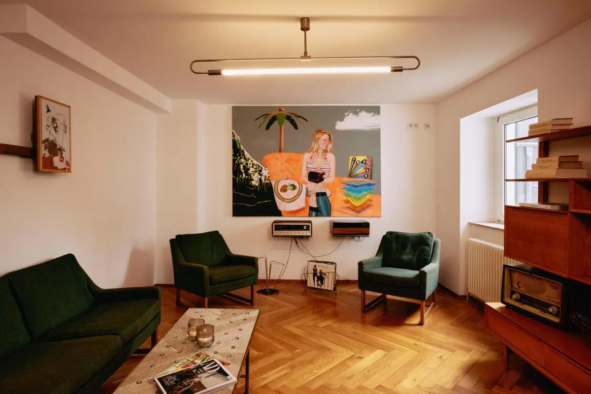 Image 1 of 18Arts Hotel – Living in a Gallery!