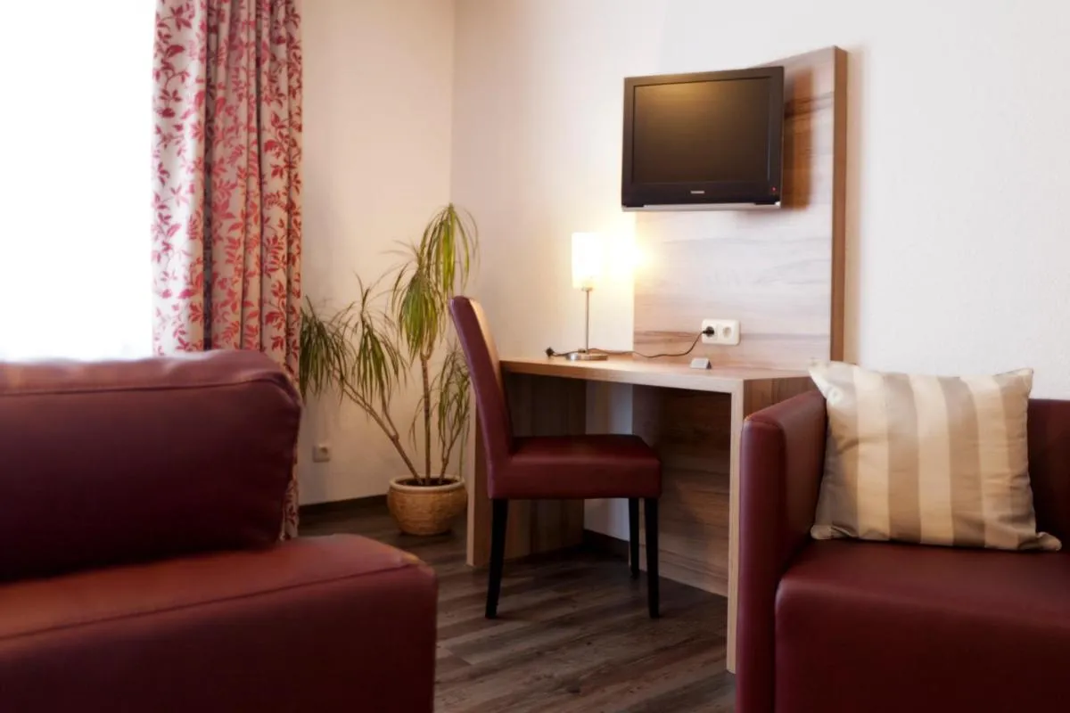 Image 4 of Adolphs Hotel