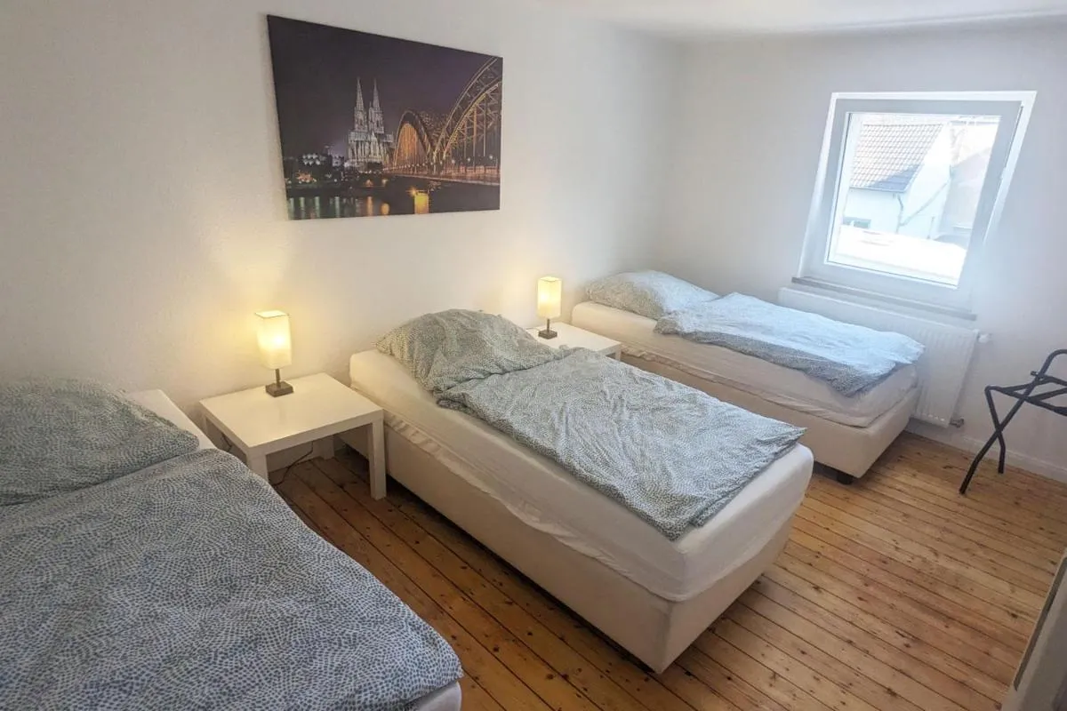 Image 1 of Apartment Köln Weidenpesch