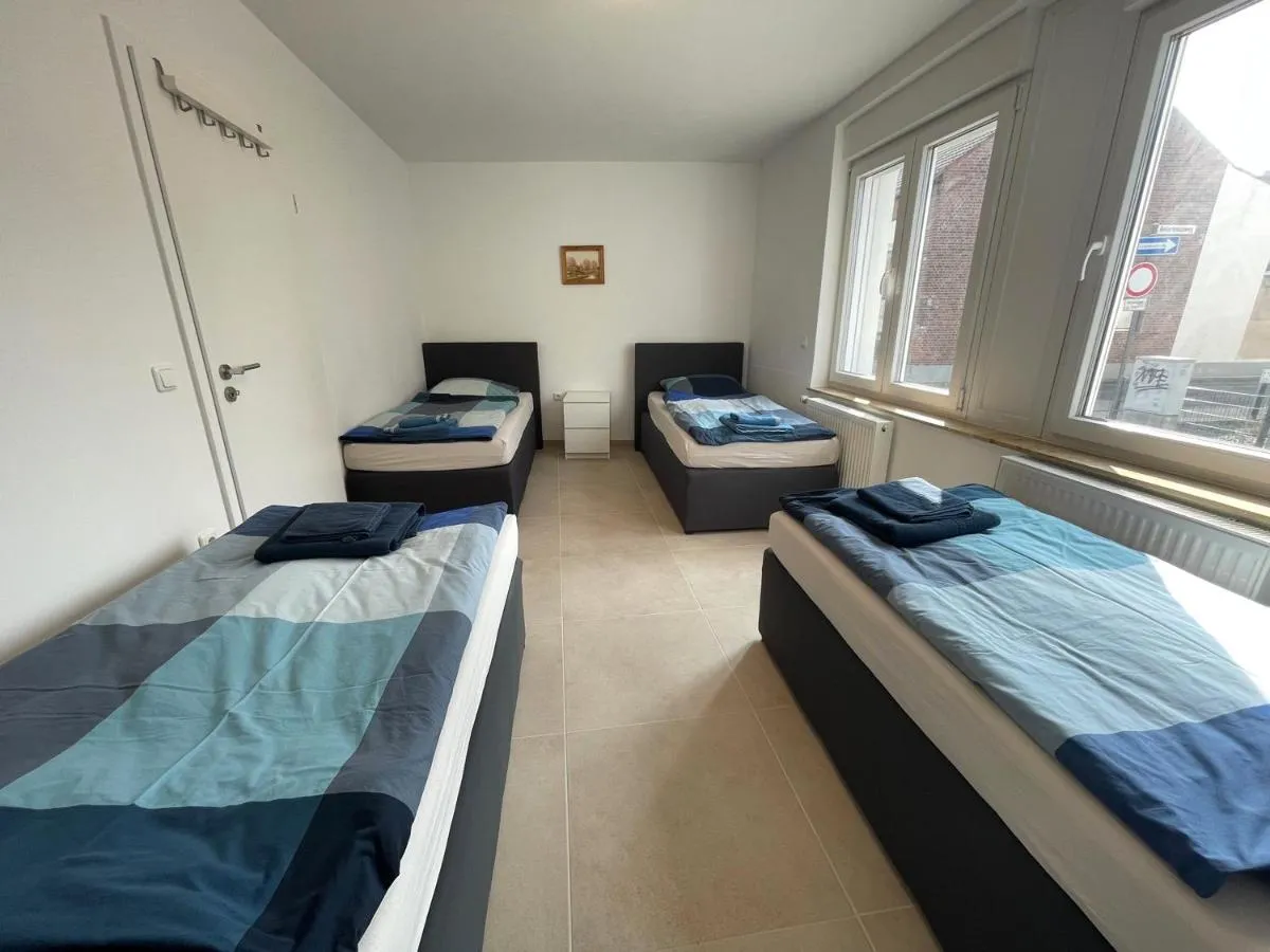 Image 5 of Best Cologne