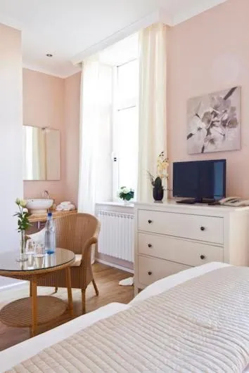 Image 4 of Buchholz Downtown Hotel