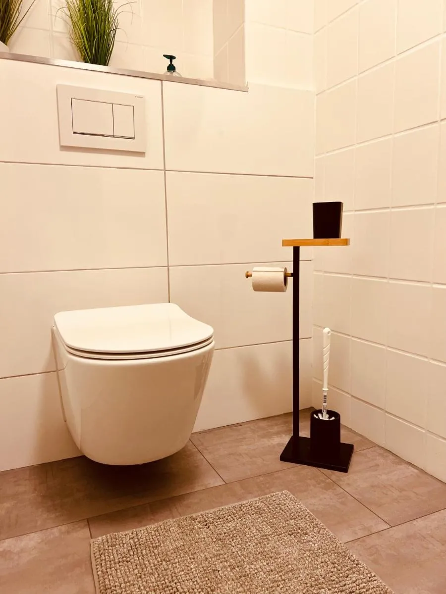 Image 3 of Cologne LUXE Living: Opulent Elegance Unleashed