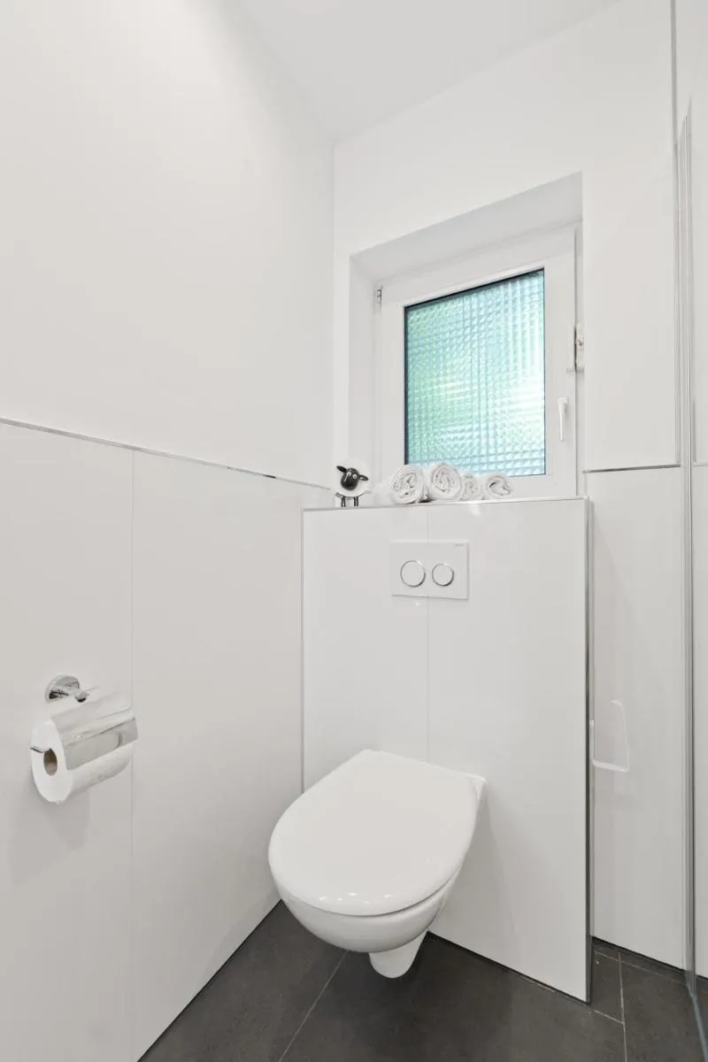 Image 4 of Cozy Cologne Premium Apartment with free parking! NEW!