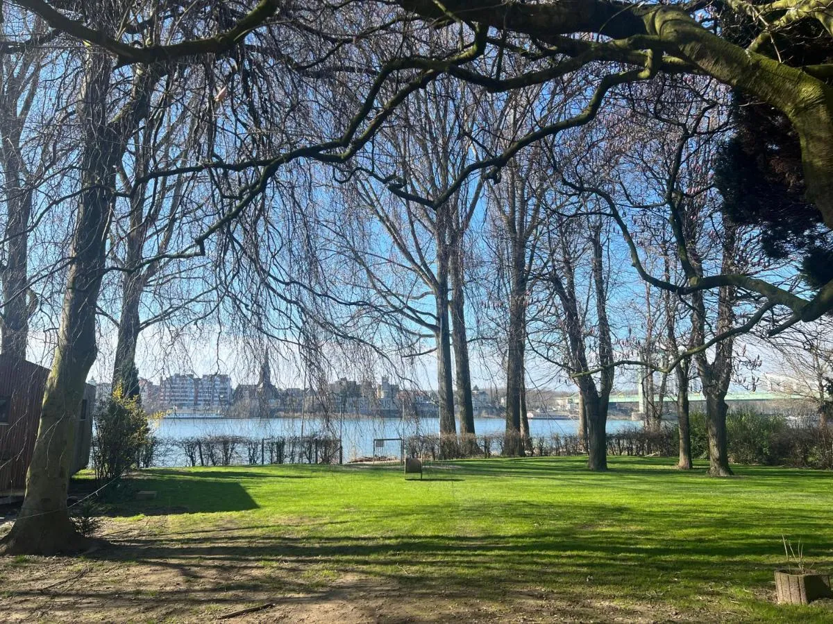 Image 2 of Das Wiesenhaus Koeln