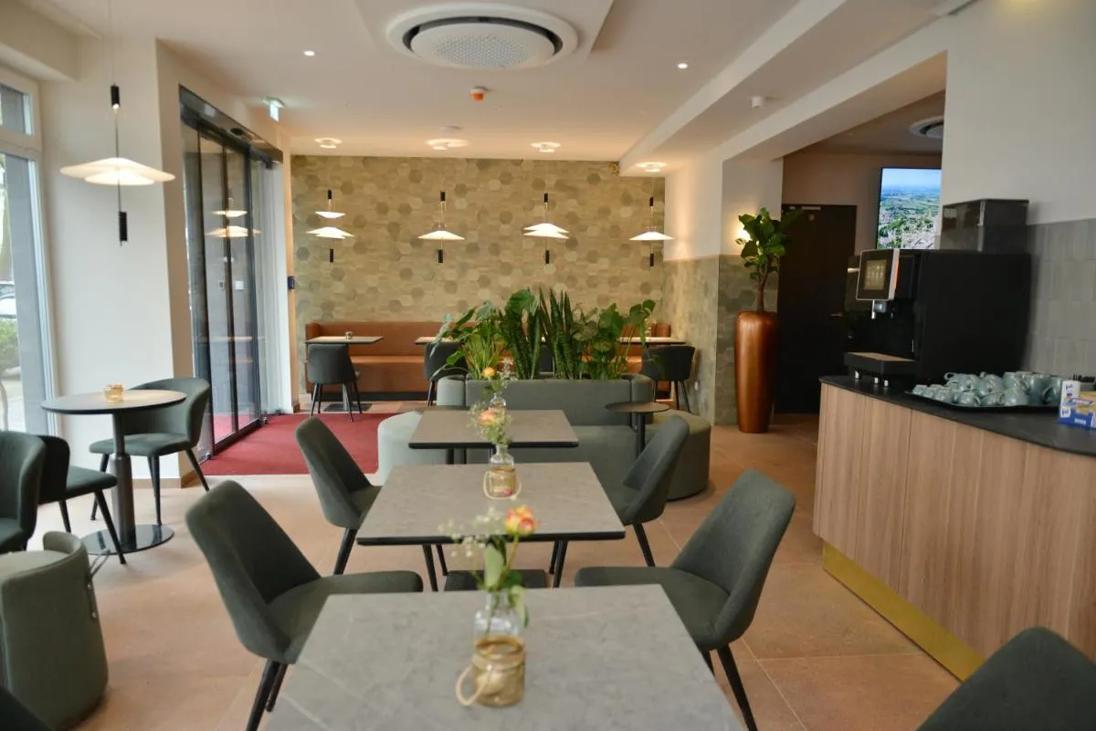 Image 4 of Day8 Hotel