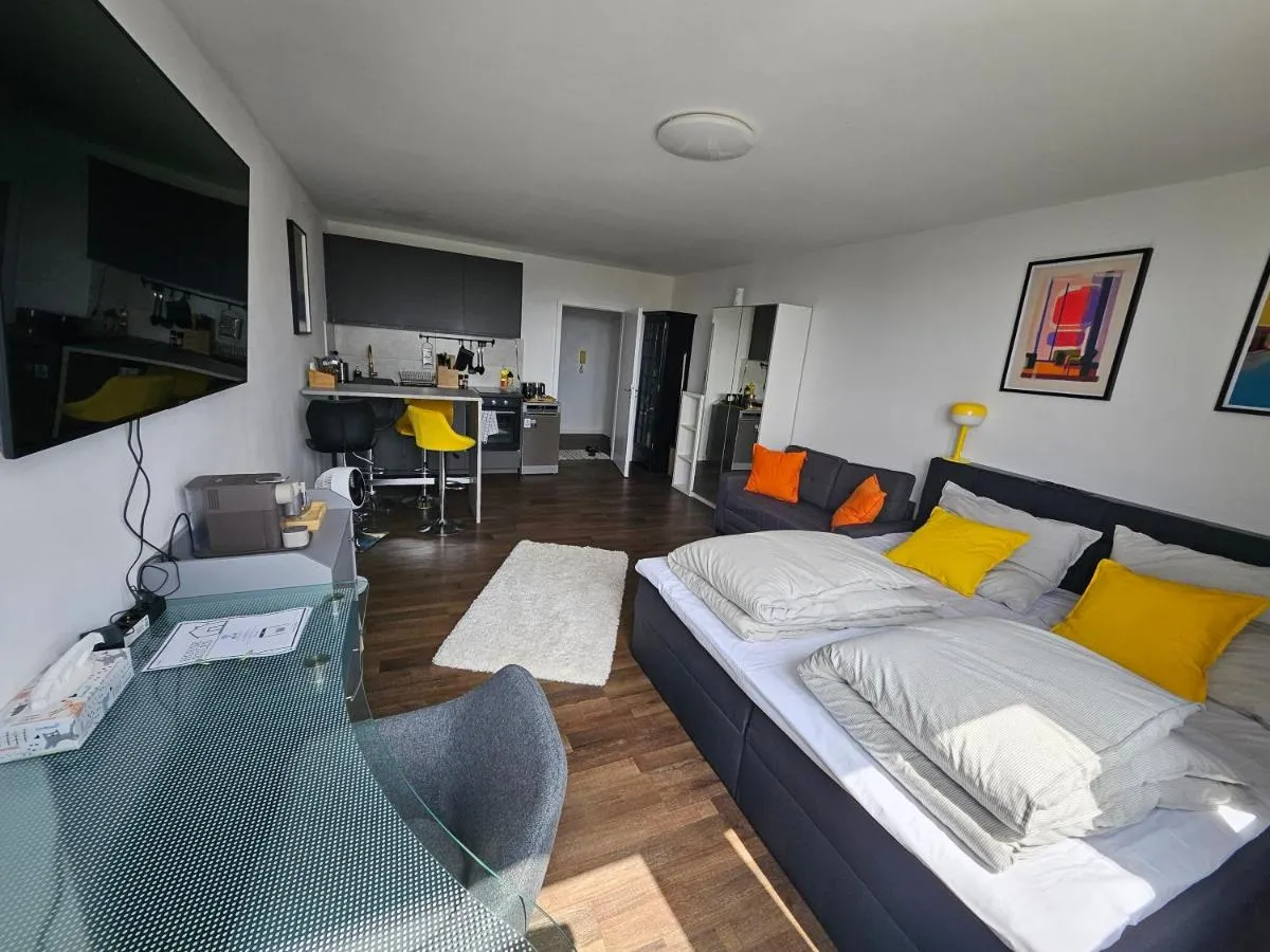 Image 4 of Ehrenfeld – Bright 32m2 Flat