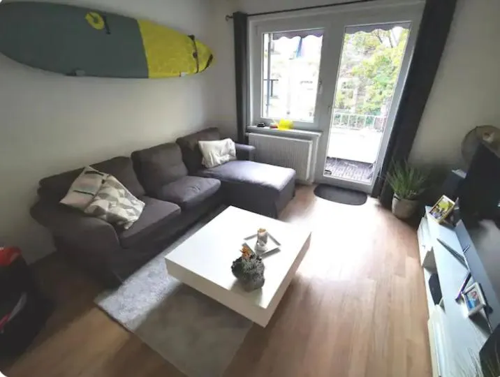 Image 2 of “GREENSUN-HOMES” Messe, Flughafen und Zentrums nah, Ruhig, Modern, schnelles WLAN, Balkon und Küche, freies Parken, 4 Schlafplätze möglich