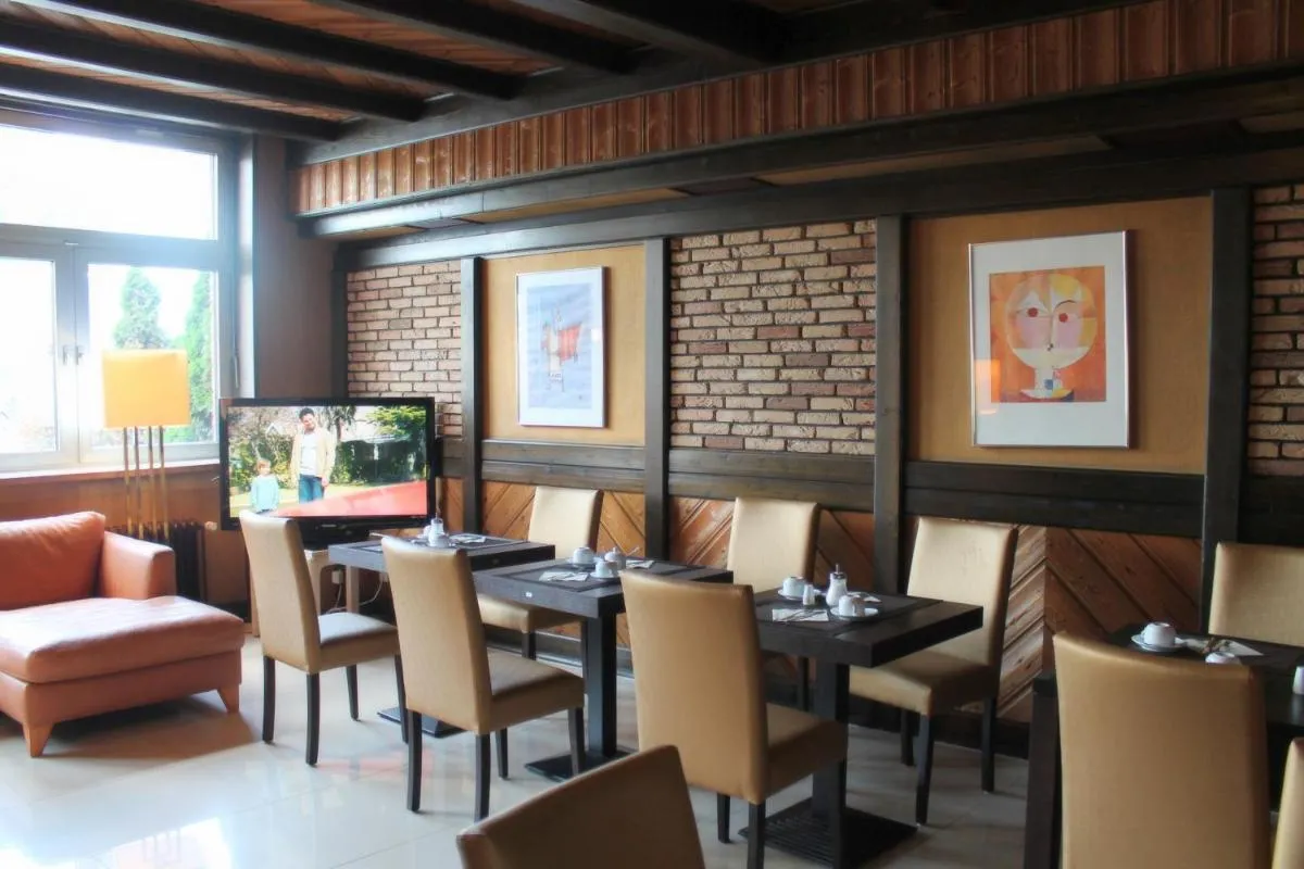 Image 4 of Hotel Lorien