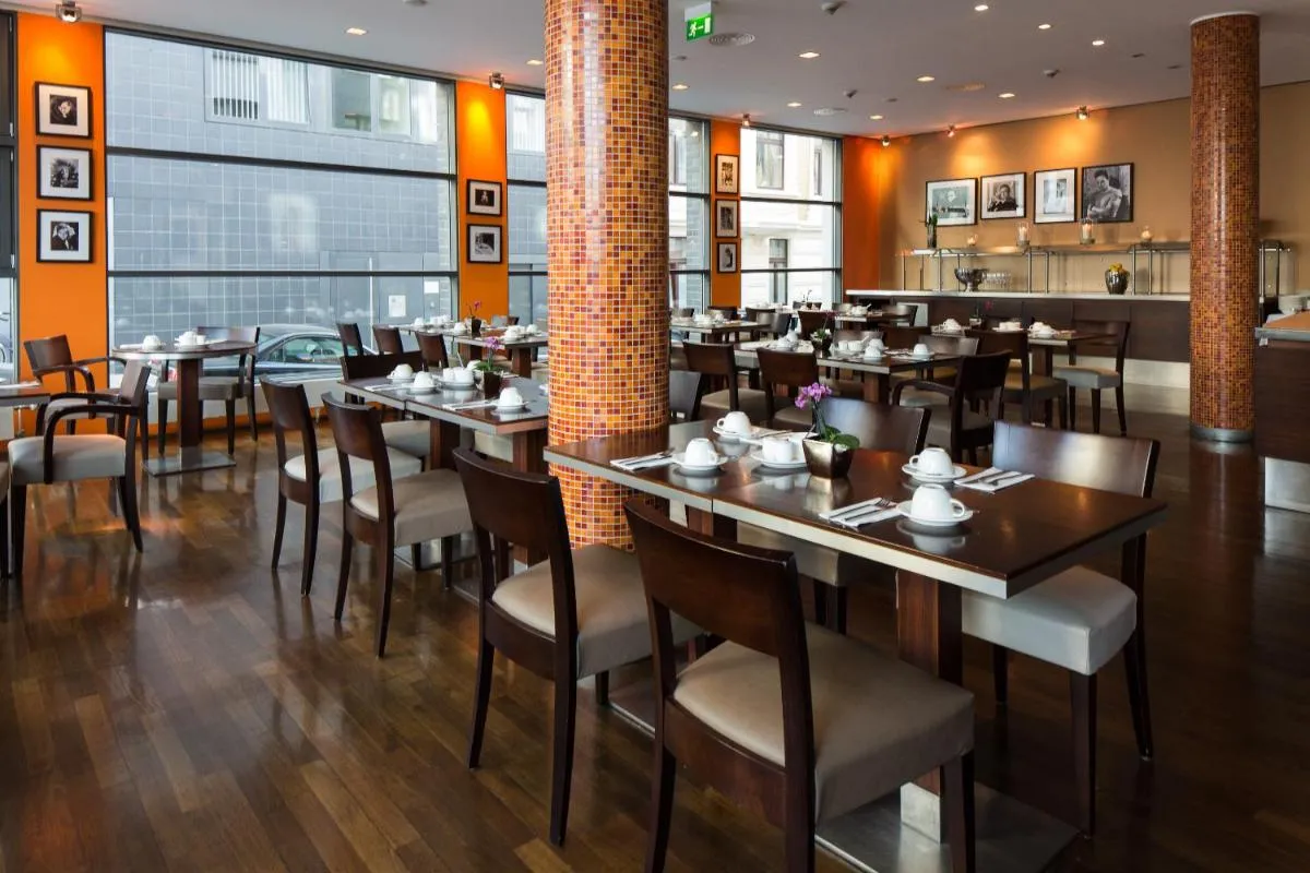 Image 6 of Hotel Santo