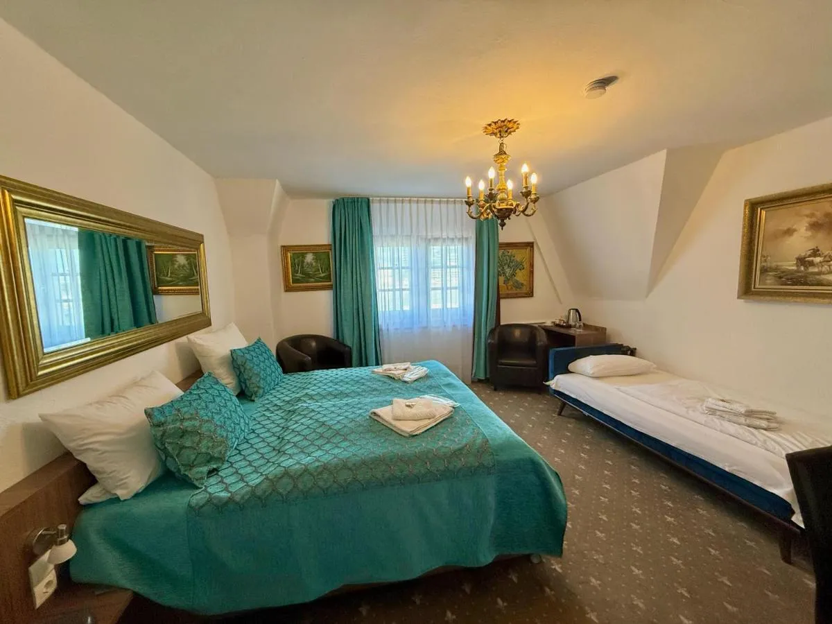 Image 1 of Hotel und Restaurant Löwenbräu Köln