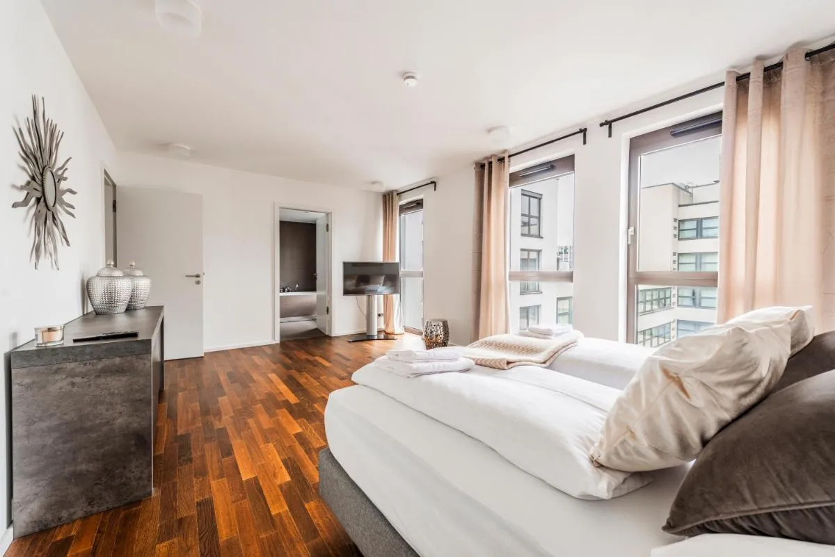 Image 1 of Klassen Stay – Exklusives Luxus Loft am Dom – Dachterrasse, Traum-Aussicht