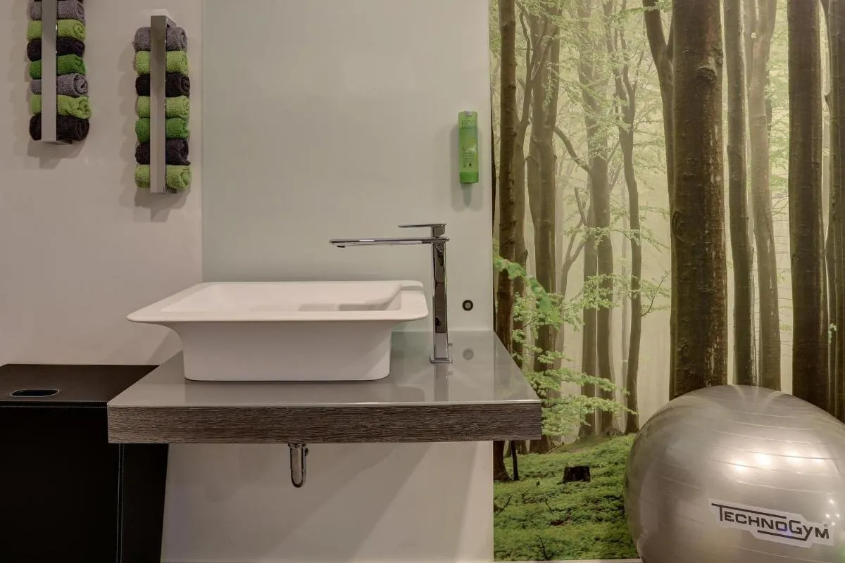 Image 2 of Kommerzhotel Köln