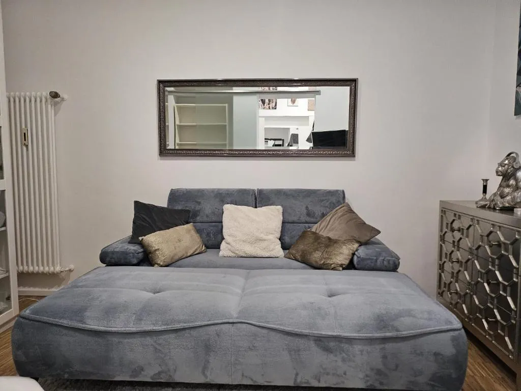 Image of La Petite Blanche