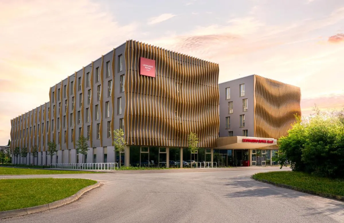 Image 2 of Leonardo Royal Hotel Cologne Bonn Airport