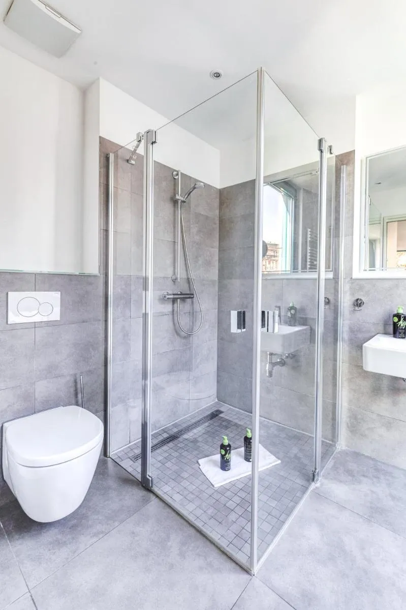 Image 3 of Limehome Köln Friesenplatz – Digital Access