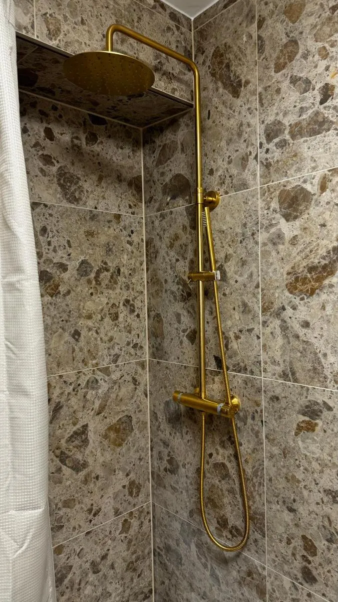 Image 4 of Mitten in der Kölner City – Design trifft Altbau