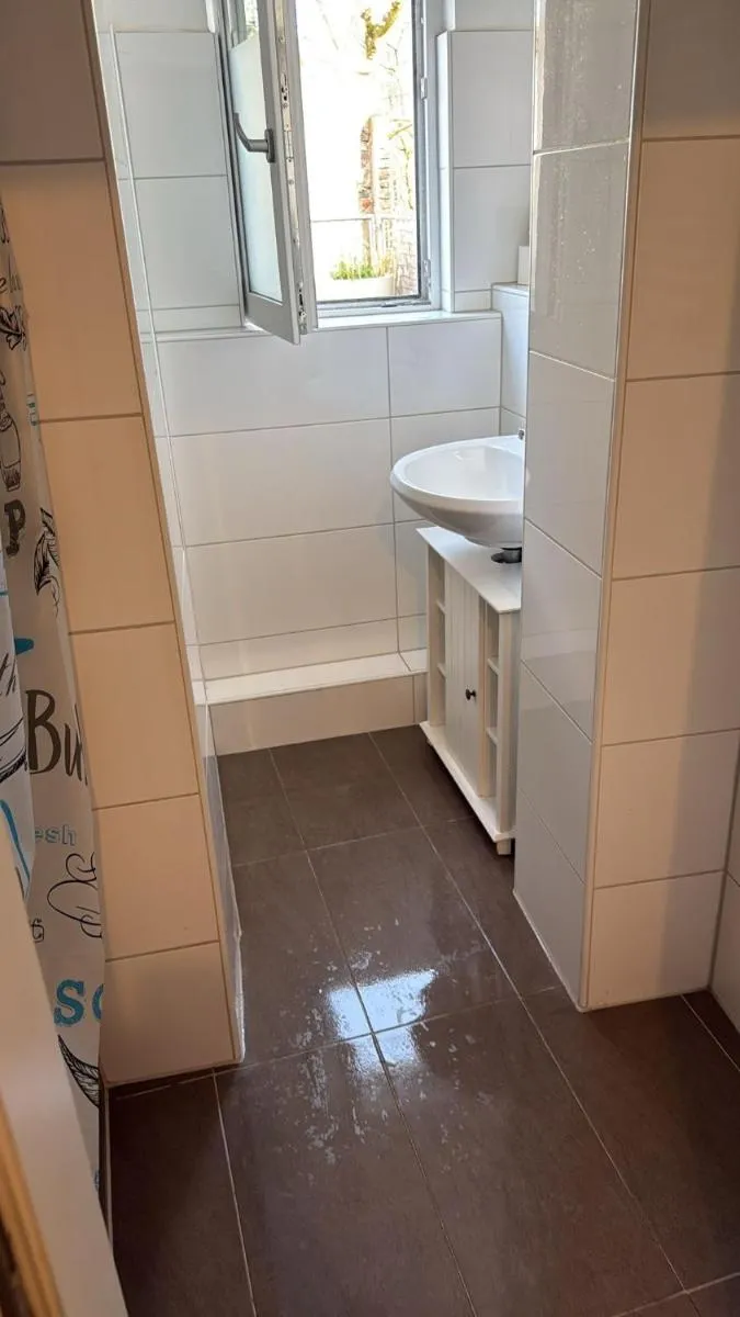 Image 4 of Noe Apartment