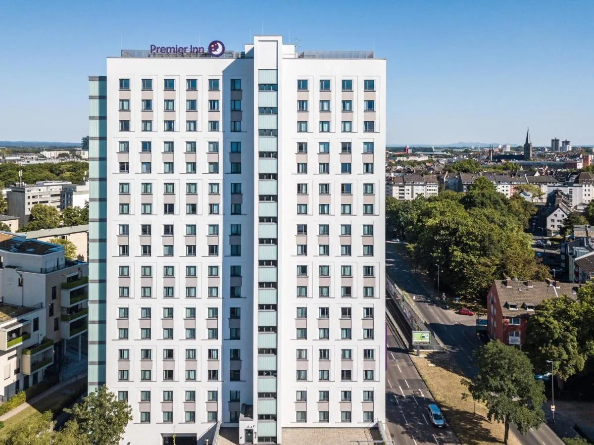 Image 5 of Premier Inn Köln City Süd