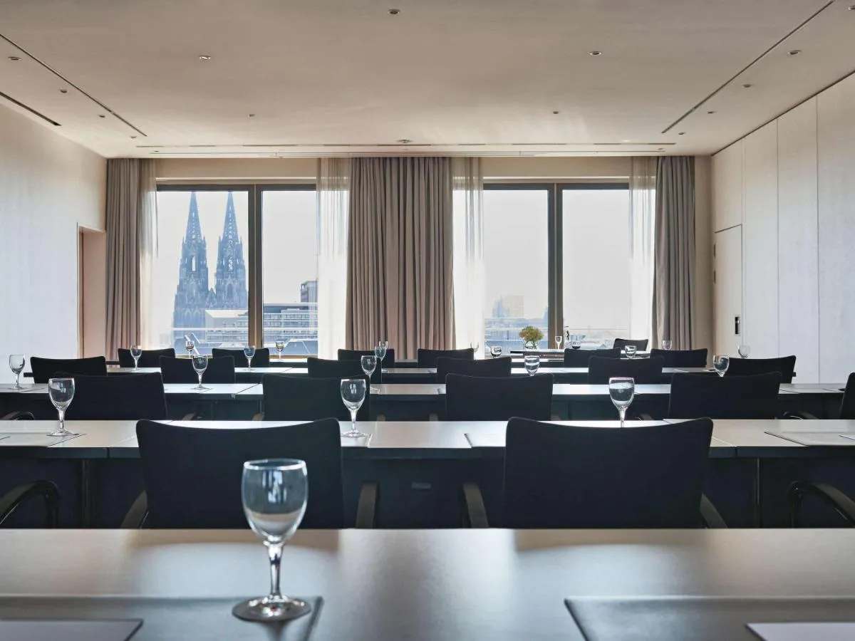 Image 6 of Pullman Cologne