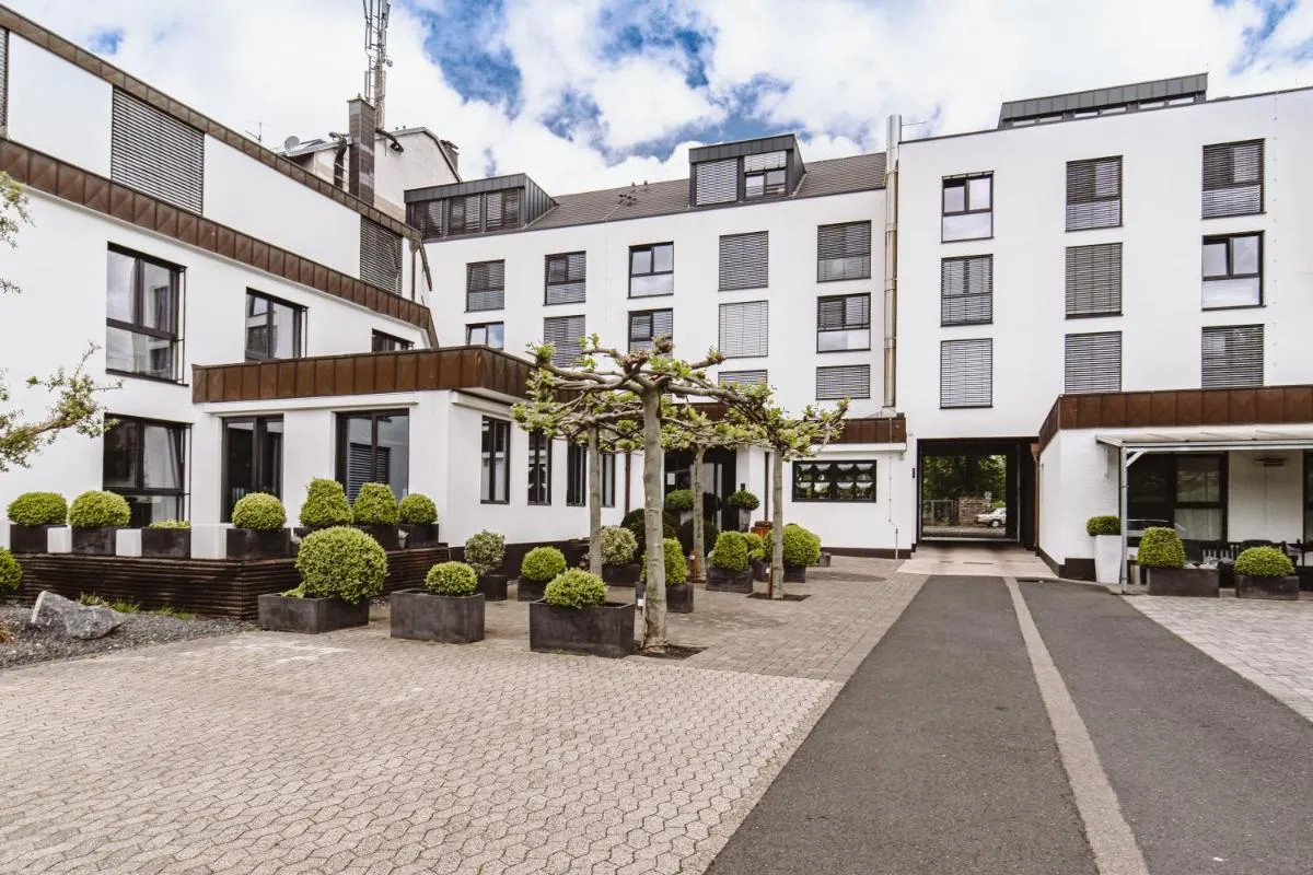 Image 4 of &REPEAT Köln Airport