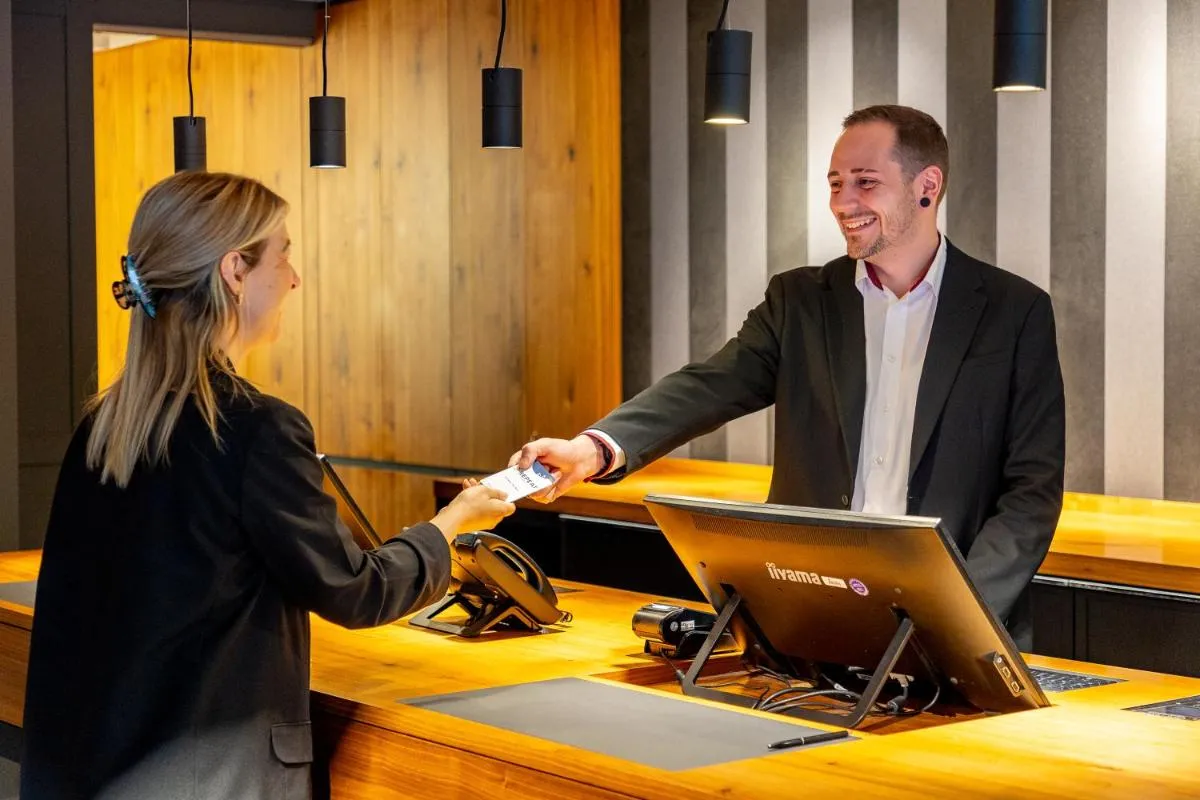 Image 5 of &REPEAT Köln Airport