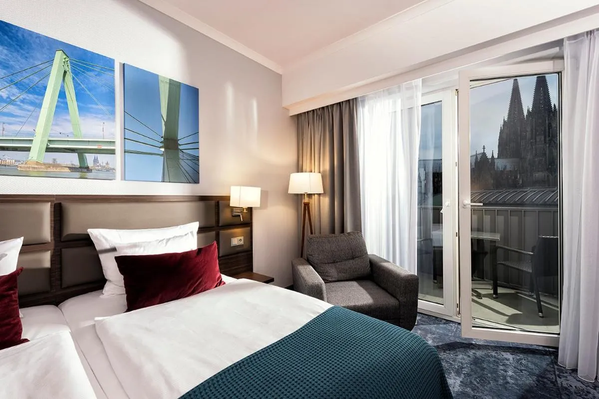 Image 1 of SUNSET City Apartment am DOM & Altstadt in bester Innenstadt Lage