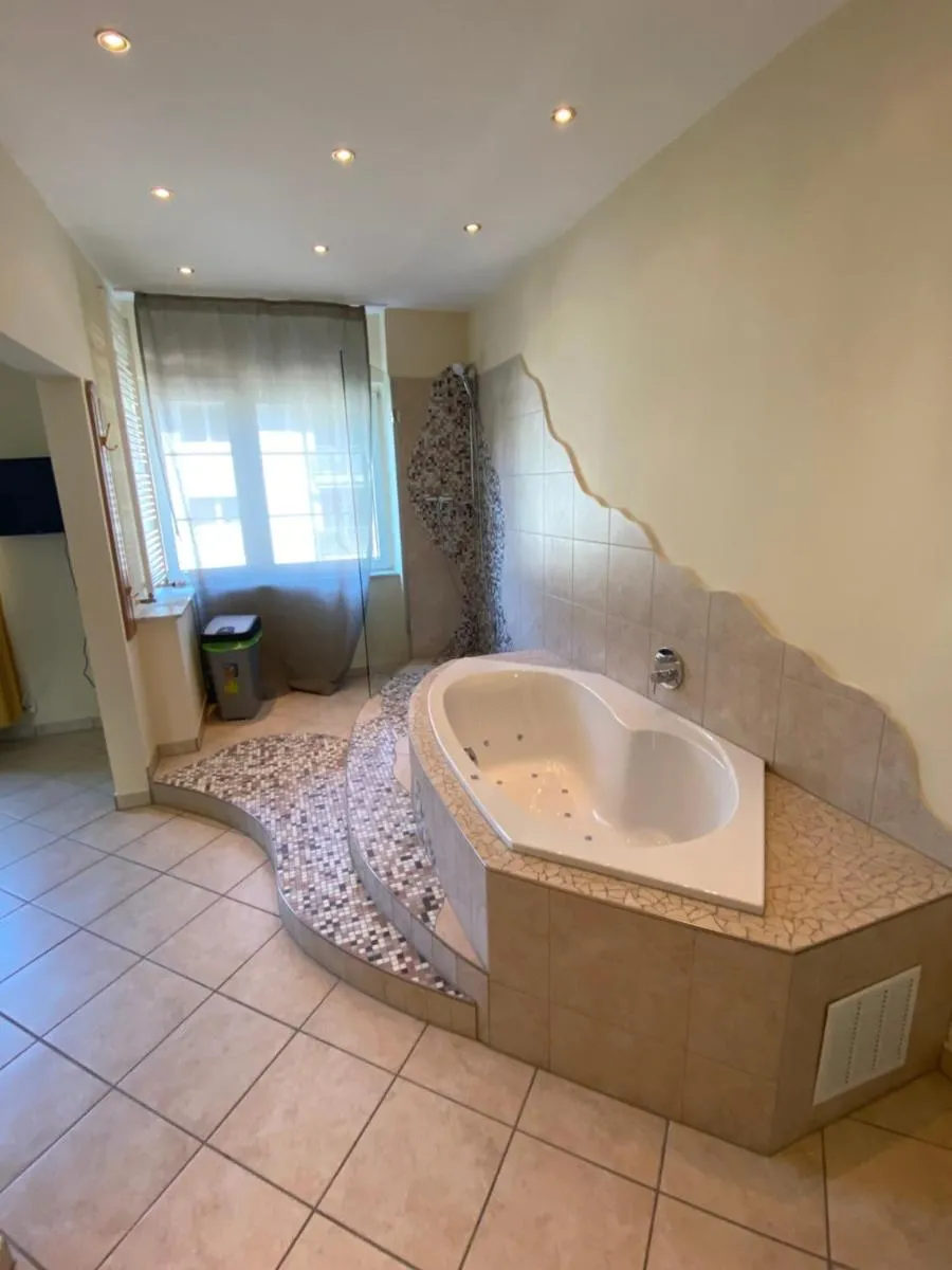 Image 2 of Studio 46 qm in Domnähe