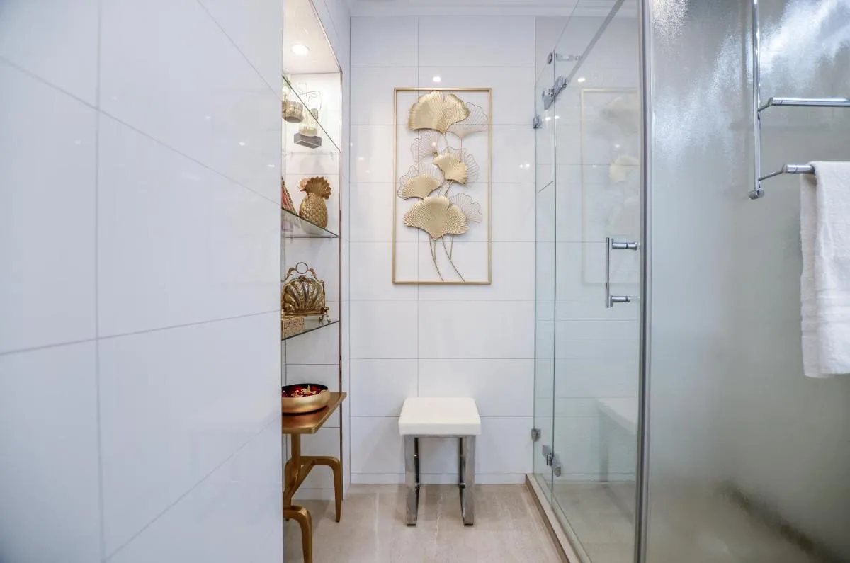 Image 2 of Stylisch und Schick, neue Wohnung, U-Bahn 2 Minuten