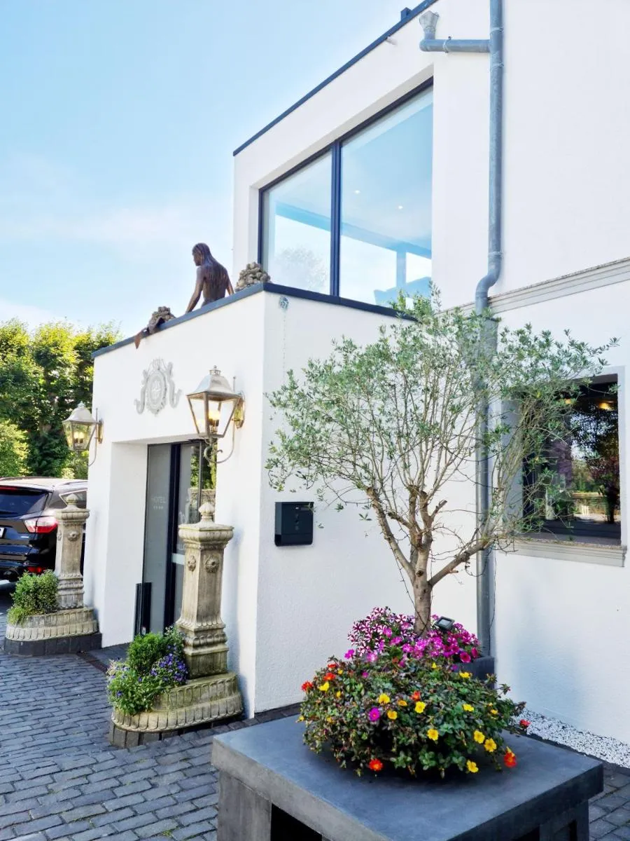 Image 3 of Villahotel Rheinblick