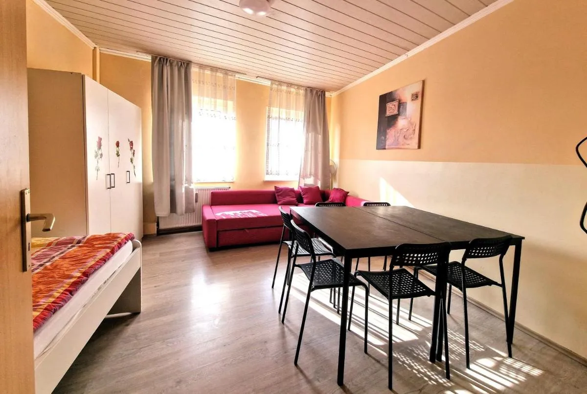 Image 3 of W4-8 Messe Monteurzimmer Köln