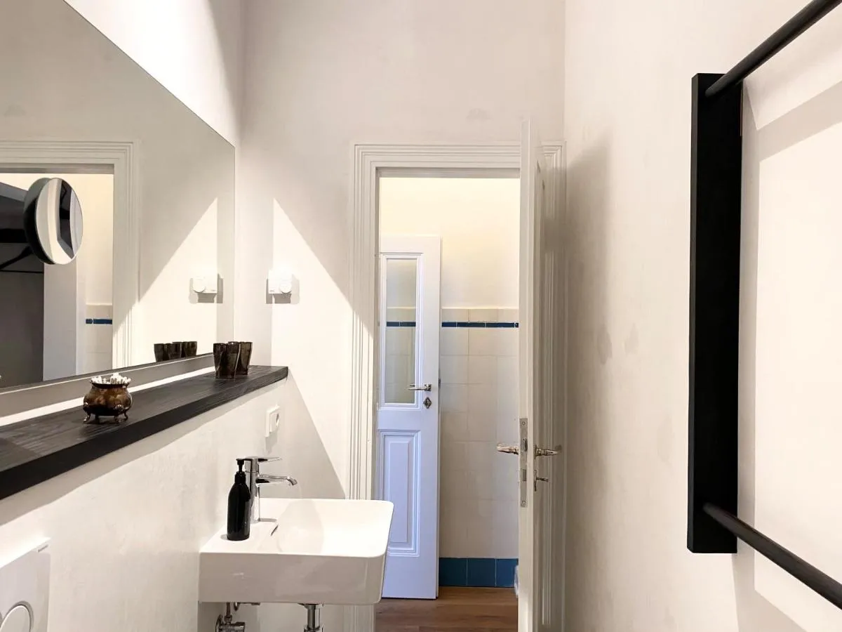 Image 2 of Zehuus Beletage