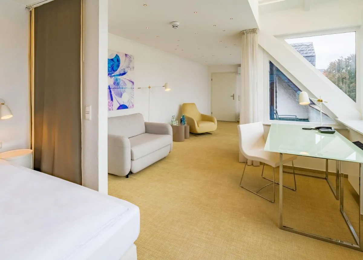 Image 1 of rugs HOTEL Köln