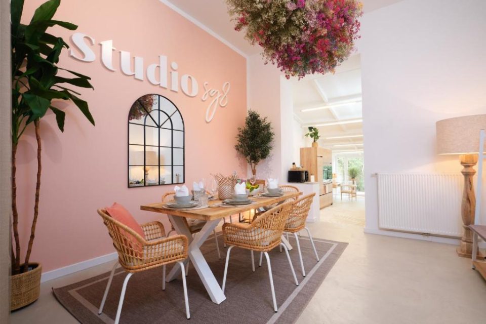 Park Avenue Apartments – Dom mit Stil – Küche – Parkplatz – WLAN – 65 Zoll TV – NETFLIX